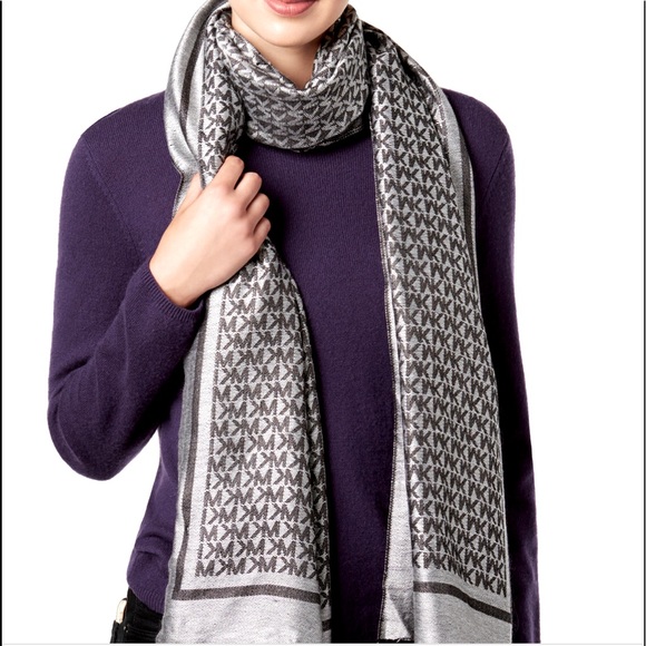 Michael Michael Kors Scarf and Shawl - Picture 1 of 3